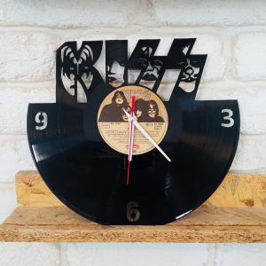 שעון תקליט מעוצב של להקת Kiss