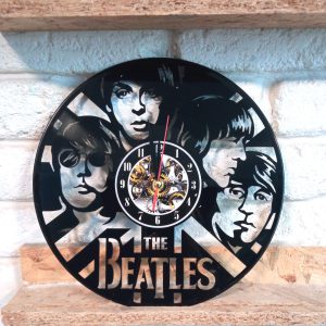 שעון תקליט מעוצב Beatles